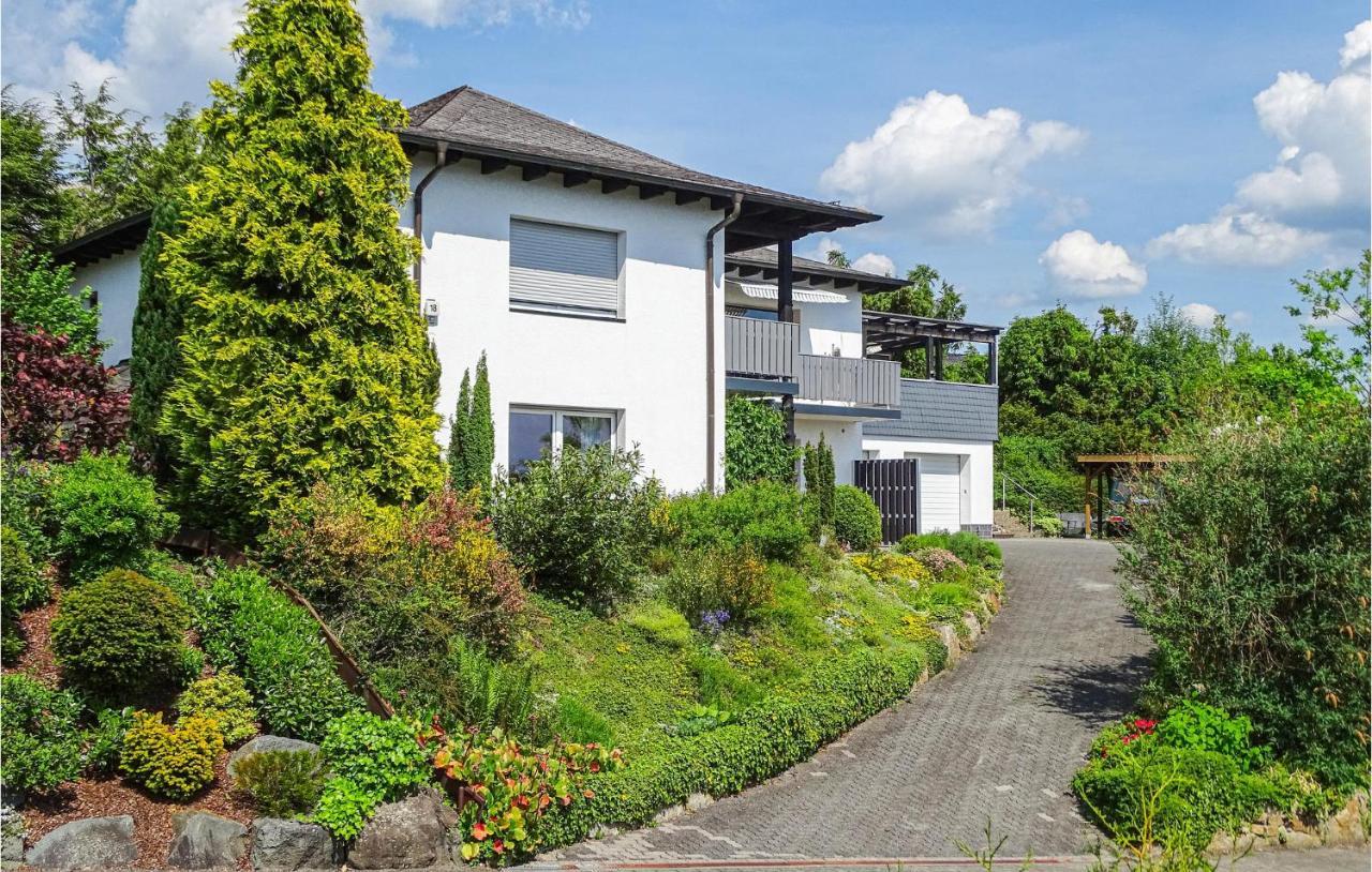 Beautiful Apartment In Dillenburg With Kitchen ภายนอก รูปภาพ